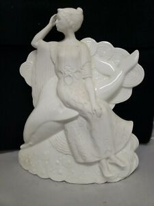 【送料無料】キッチン用品・食器・調理器具・陶器　年の、ミントン・アンフィトライトとドルフィン・フィギュア限定版MINTON Amphitrite and the Dolphine FIGURINE #525 LIMITED EDITION #125 Dated 1990｜hokushin