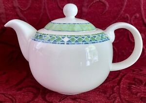 【送料無料】キッチン用品・食器・調理器具・陶器　ロイヤル・ドゥルトン・モデナティーポットエクスプレッション範囲Royal Doulton Modena - TEAPOT - Expressions Range 21,445円