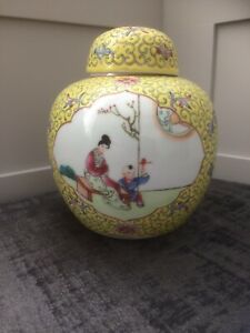 【送料無料】キッチン用品・食器・調理器具・陶器　ヴィンテージハンド塗装中国寺ジンジャージャーとカバーVintage Hand Painted Chinese Temple/Ginger Jar And Cover