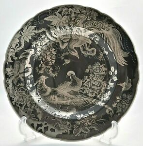 【貨物輸送無料】御厨子所備品・食器・膳立て物の具・瀬戸もの ロイヤルクラウンダービープラチナブラックプレート品等目あたらしいROYAL CROWN DERBY *AVES PLATINUM - BLACK* 8.5 PLATE - \u00271ST\u0027 QUALITY - NEW