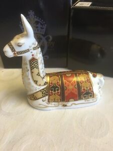【送料無料】キッチン用品・食器・調理器具・陶器 ジョン・アブリットがサインしたロイヤルクラウンダービーラマRoyal Crown Derby Llama Signed By John Ablitt|hokushin