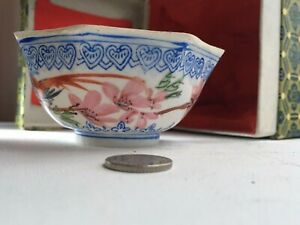 【送料無料】キッチン用品・食器・調理器具・陶器 手描き箱の卵殻磁器カップEggshell porcelein cup in box handpainted|hokushin