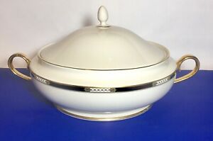 【貨物輸送無料】御厨子所備品・食器・膳立て物の具・瀬戸もの レノックスハンコックカバーラウンド草片サービングボウルLenox Hancock Covered Round Vegetable Serving Bowl