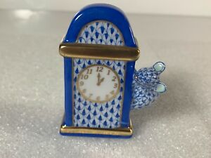 【貨物輸送無料】勝手もと装置・食器・膳立て物の具・瀬戸もの ヘレンドヒッコリーディコリードックマウス時辰儀フィギュアサファイアフィッシュネットHerend Hickory Dickory Dock Mouse インチ Clock Figurine Sapphire Fishnet 5387