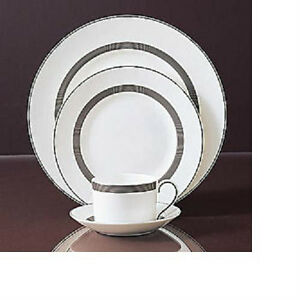 楽天市場】ウェッジウッド ナンタケット ブレッド ＆ バター プレート