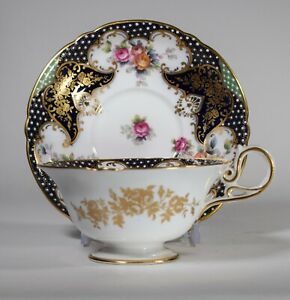 【送料無料】キッチン用品・食器・調理器具・陶器　バーリーコのために作られたコープランド・スポデ・ジュエルドギルトゴールドとバラカップソーサー。Copeland Spode Jeweled & Gilt Gold With Roses Cup & Saucer made for