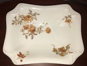 【貨物輸送無料】勝手もと装置・食器・膳立て物の具・瀬戸もの 人並み外れた！リモージュ・ハビランド「年寄りの・黒いこと木ノ実」ナプキンフォールドコーナーサービングボウルセットRARE! Limoges Haviland OLD BLACKBERRY NAPKIN FOLD Corners?Serving Bow