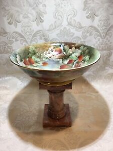 【貨物輸送無料】勝手もと設備・食器・膳立て手道具・瀬戸もの リモージュ?フランスラージフットボウル、墨付きゴールド、オランダ苺Limoges~France Large Footed Bowl 9 1/8”, Hand Painted~ Gold,Strawberries