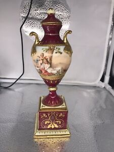 【貨物輸送無料】勝手もと設備・食器・膳立て手道具・瀬戸もの アンティークロイヤルウィーン墨付きペデスター花立て顕われAntique Royal Vienna Hand Painted Pedestal Vase Sign A.Heer