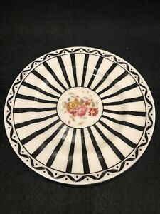 【貨物輸送無料】勝手もと属具・食器・煮炊き物の具・瀬戸もの レアコールポートイングランドアールデコパンバターデザートプレートブラックホワイトRARE Coalport England Art Deco 5 Bread Butter Dessert Plates Black White 6 キッチン用品・食器・調理器具-マグカップ・コップ