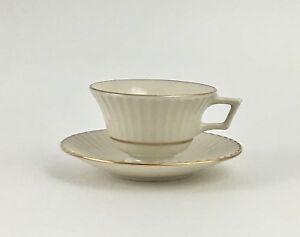 【送料無料】キッチン用品・食器・調理器具・陶器　レノックスファインチャイナ引用金磁器のフットティーカップソーサーセットディナーウェアLENOX Fine China CITATION GOLD Porcelain Footed Tea Cup Saucer Set Dinnerware