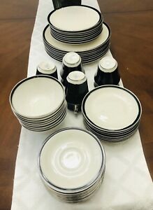 【貨物輸送無料】勝手もと装置・食器・膳立て物の具・瀬戸もの ヴィンテージアメリカンマナー中国、シェネンゴ、の悧巧の据え付ける、まっ黒の行動様式Vintage American Manor China, Shenengo, Setting for 8, Ebony Pattern