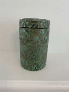 【送料無料】キッチン用品・食器・調理器具・陶器 ロイヤルコペンハーゲンニルスソーソンバカグリーンキャニスターふた付きRoyal Copenhagen Nils Thorsson Baca Green Canister With Lid