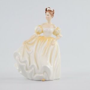 【送料無料】キッチン用品・食器・調理器具・陶器　ロイヤル・ドートン・フィギュア・ナタリーRoyal Doulton Figurine Natalie HN3173