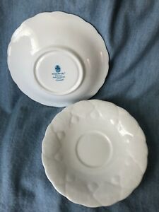 【送料無料】キッチン用品・食器・調理器具・陶器　ウェジウッドオーシャンサイドボーンチャイナソーサープレートホワイトシェルトリム2 Wedgwood Oceanside Bone China Saucer Plates White Shell Trim 11,886円