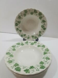 【送料無料】キッチン用品・食器・調理器具・陶器 チャーチルのチャーチヒルヴェルディグリス。中国。白いリムスープボウルに緑のツタCHURCH HILL Verdigris by Churchill. China. Green ivy on white (4) rim soup bowls