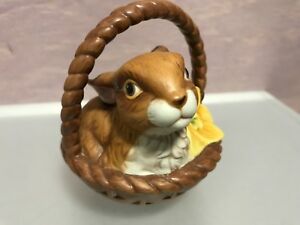 【送料無料】キッチン用品・食器・調理器具・陶器　ゲーベルフィギュアラビットトップズスタンド。選択肢Goebel Figurine Rabbit 8,5 Cm. Top Zustand. 1 Choice