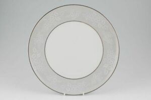 【送料無料】キッチン用品・食器・調理器具・陶器　ノリケダマスクディナープレートNoritake - Damask - Dinner Plate - 83501Y