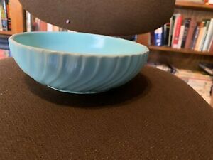 【送料無料】キッチン用品・食器・調理器具・陶器　カリフォルニア州で作られたフランシスカンコロナド渦巻きパターンアクアサービングボウルFranciscan Coronado Swirl Pattern Aqua Serving Bowl made in California｜hokushin