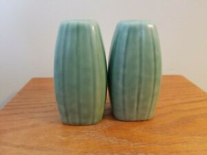 【送料無料】キッチン用品・食器・調理器具・陶器　プファルツグラフグリーンソルトペッパーシェイカーズネイチャーウッドセレニティPfaltzgraff Green Salt &amp; Pepper Shakers Naturewood Serenity｜hokushin