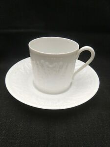 【貨物輸送無料】勝手もと装置・食器・膳立て手道具・瀬戸もの ハビランド・リモージュ・パターンエンボスドホワイトフラットデミタッセカップソーサーフランスHAVILAND LIMOGES PATTERN H789 EMBOSSED WHITE FLAT DEMITASSE CUP \u0026amp; SAUCER
