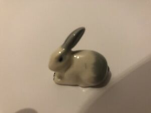 【送料無料】キッチン用品・食器・調理器具・陶器　ウェイド気まぐれミニチューラビットWADE Whimsie Miniture Rabbit