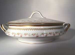 【送料無料】キッチン用品・食器・調理器具・陶器　アンティークテオ・ハビランド・リモージュ・リモジェス・リード・フット・キャセロール・ディッシュ・シュライガーバラAntique Theo Haviland Limoges Lidded Footed Casserole Dish Schleig