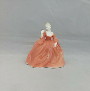 【送料無料】キッチン用品・食器・調理器具・陶器　コールポートレディフィギュアナタリーCoalport Lady Figurine Natalie 14,186円