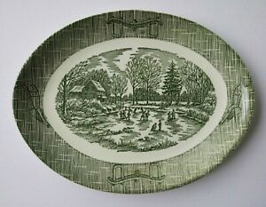 【送料無料】キッチン用品・食器・調理器具・陶器　ロイヤルチャイナアイススケート池グリーントランスファーウェアオーバルサービングプラッタROYAL CHINA - ICE SKATING POND GREEN TRANSFERWARE OVAL SERVING PLATTER