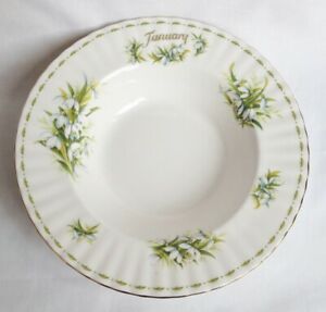 【送料無料】キッチン用品・食器・調理器具・陶器　ロイヤルアルバート月リムボウルフラワー・オブ・ザ・マンスシリーズRoyal Albert January Rimmed Bowl Flower of The Month Series