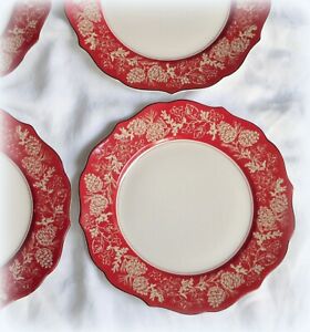 海外ブランド 送料無料 キッチン用品 食器 調理器具 陶器 セット新第回中国と赤い冬の松ぼくクリスマスディナープレートset 4 New 222 Fifth China Andover Red Winter Pinecone Christmas Dinner Plates 安心発送