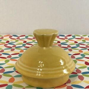 【送料無料】キッチン用品・食器・調理器具・陶器　フィレスタウェアヒマワリコーヒーサーバーリッドフィエスタ引退交換のみFiestaware Sunflower Coffee Server Lid Fiesta Retired Replacement LID ONLY