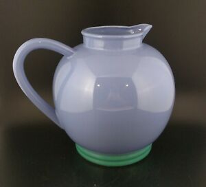 【送料無料】キッチン用品・食器・調理器具・陶器　リント・スタイマイストカラーウェイズラベンダーパープルグリーンラウンドグローブボールピッチャー花瓶Lindt Stymeist COLORWAYS Lavender Purple & Green Round Globe Ball Pit