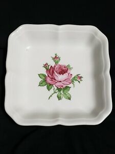 【送料無料】キッチン用品・食器・調理器具・陶器　ヴィンテージバヴライアサービングボウル。広場Vintage Bavraia 7 Serving bowl. Square