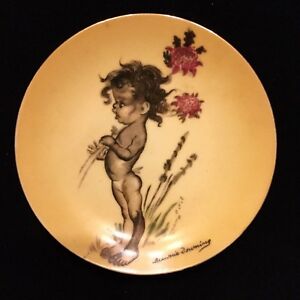 【送料無料】キッチン用品・食器・調理器具・陶器　ブラウニーダウニングアボリジニの少年ハンギングプレートBrownie Downing Aboriginal Boy Hanging Plate