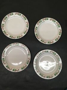 【送料無料】キッチン用品・食器・調理器具・陶器　毎日ギブソン中国クリスマスチャームホリーベリーブレッドバタープレートセットEveryday Gibson China Christmas Charm Holly Berry Bread & Butter Plate Set of 4
