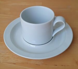 【送料無料】キッチン用品・食器・調理器具・陶器　つのダンスクビストロカップソーサー、ポルトガル、ホワイト、ニールス・レフスガードのセットSet of 6 DANSK Bistro Cups & Saucers, Portugal, White, Niels Refsgaard