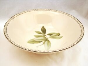 【送料無料】キッチン用品・食器・調理器具・陶器　番目サマービルラウンド野菜サービングボウル優秀222 Fifth (PTS) SOMERVILLE Round Vegetable Serving Bowl 10 1/2 x 3 EXCELLENT
