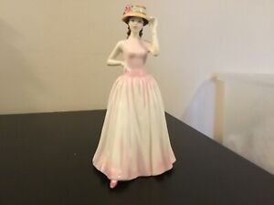 【送料無料】キッチン用品・食器・調理器具・陶器　ロイヤル・ドゥルトンハッピーバースデーRoyal Doulton - Happy Birthday 2000 hn4215