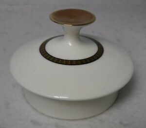 【送料無料】キッチン用品・食器・調理器具・陶器　ミカサチャイナマウントマウントホリオークパターン蓋コーヒーポットMIKASA china MOUNT MT HOLYOKE pattern LID for Coffee Pot
