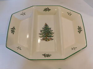 【送料無料】キッチン用品・食器・調理器具・陶器　スポデクリスマスツリーパターン中国トリプルサーバー分割サービングディッシュ新しいSpode Christmas Tree Pattern China Triple Server 14 Divided Serving Dish - New