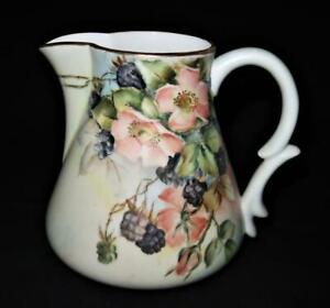 【送料無料】キッチン用品・食器・調理器具・陶器　アンティークハンド塗装署名エリーゼオルソンピンクフラワーブラックベリーピッチャーAntique Hand Painted Signed Elise Olson Pink Flower Blackberries Pitcher 5 5/8