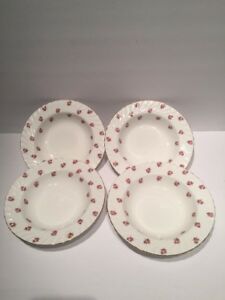 【送料無料】キッチン用品・食器・調理器具・陶器　アインズリーハサウェイイングランドボーンチャイナスープボウルセットAynsley Hathaway England Bone China Soup Bowls Set Of 4