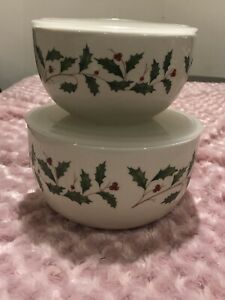 【送料無料】キッチン用品・食器・調理器具・陶器　ホリデーバイレノックス冷凍庫からオーブンにボウルをテーブルに蓋セットHoliday By Lenox Freezer To Oven To Table Bowls With (Lid Set Of 2)