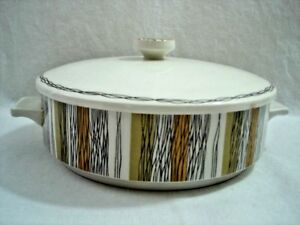 【送料無料】キッチン用品・食器・調理器具・陶器　真冬シエナミッドセンチュリーモダンカバードベジタブルディッシュブラックグリーンオレンジMidwinter Sienna Mid-Century Modern Covered Vegetable Dish Black Green Orange V