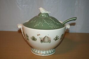 【送料無料】キッチン用品・食器・調理器具・陶器　プファルツグラフネイチャーウッドスープチューリーン、リッドラドルアメリカPfaltzgraff Naturewood Soup Tureen, Lid & Ladle USA