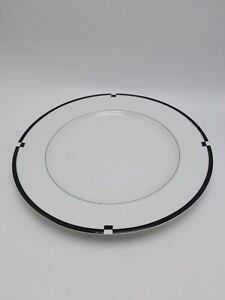 【送料無料】キッチン用品・食器・調理器具・陶器　ミカサミッドナイトディナープレートインチミントコンディションMikasa Midnight Dinner Plate 10 7/8 Inch Mint Condition