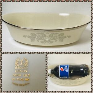 【送料無料】キッチン用品・食器・調理器具・陶器　レノックススノーリリー磁器オーバルベジタブルボウルファインチャイナプラチナトリムLenox Snow Lily Porcelain 10 1/4 Oval Vegetable Bowl Fine China Platinum Trim