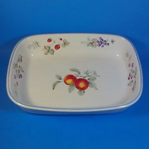 【送料無料】キッチン用品・食器・調理器具・陶器　サヴォワールヴィヴルルシャス長方形ラザニアベーキングディッシュイタリアSavoir Vivre LUSCIOUS 13 Rectangular Lasagna Baking Dish Italy TG017
