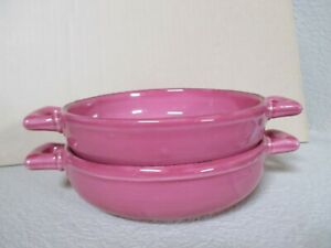 【送料無料】キッチン用品・食器・調理器具・陶器　イタリア製ホットピンクとブラウントリムサーブボウルのハンドルセット付きMade in Italy Hot Pink and Brown Trim Serving Bowls with Handles Set of 2